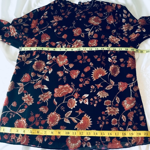 NWT Chico’s Jacobean Floral Ruffle Mock Neck Top - Picture 11 of 16